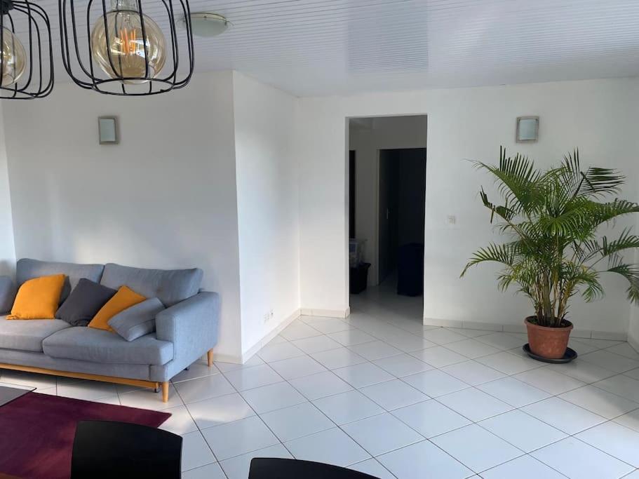 Les Terrasses De Maelle - Jolie Villa F4 Vue Mer Riviere-Salee エクステリア 写真